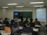 学習指導部会　中学校・高校分科会（社会）の様子1