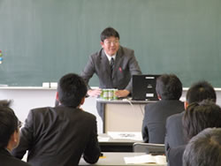 数学部会（中・高）の様子1