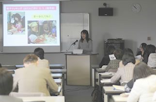 幼・保・小連携部会の様子3
