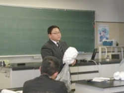 理科部会（中・高）の様子１
