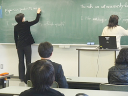 英語部会（中・高）の様子４