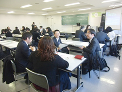 英語部会（中・高）の様子５