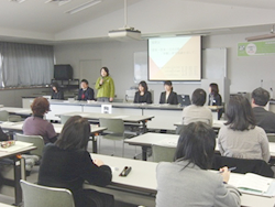 幼・保・小連携部会の様子2