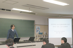 理科部会（中・高）の様子3