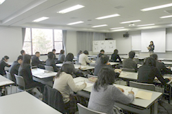 英語部会（中・高)の様子４