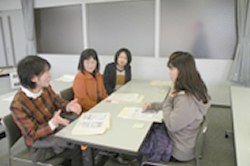 幼・保・小連携部会の様子5