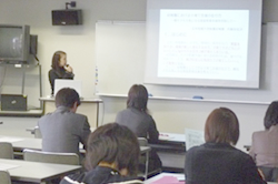 幼・保・小連携部会の様子1