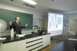 理科部会（中・高）の様子2