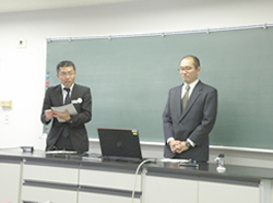 理科部会（中・高）の様子2