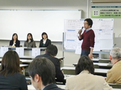 生涯学習部会の様子1
