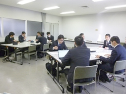 数学部会（中・高）の様子3