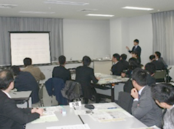 社会、地歴・公民部会（中・高）の様子４