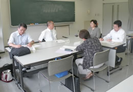 研究協議「執務上の諸問題」協議の様子2